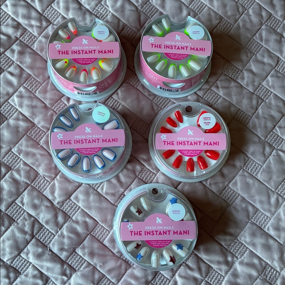 Olive & June The Instant Mani Press-On Nails Set - Medium Length Almond Shape